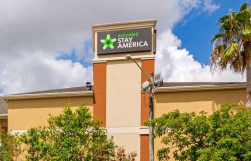 Extended Stay America Suites - Fort Lauderdale - Cypress Creek - Andrews Ave