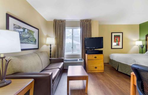 Extended Stay America Suites - Boston - Waltham - 32 4th Ave.