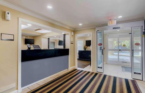 Extended Stay America Suites - Boston - Waltham - 52 4th Ave