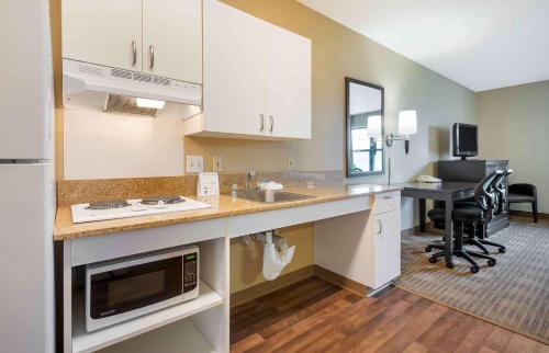 Extended Stay America Suites - Secaucus - Meadowlands