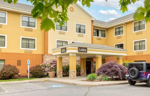 Extended Stay America - Providence - West Warwick