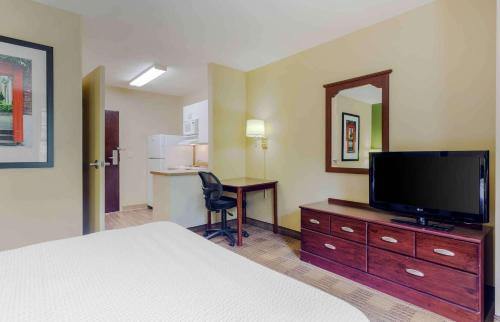 Extended Stay America - Providence - West Warwick