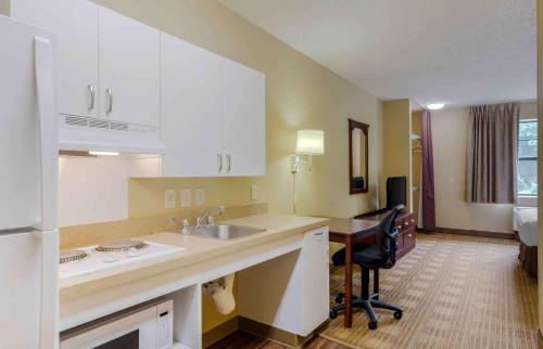 Extended Stay America - Providence - West Warwick