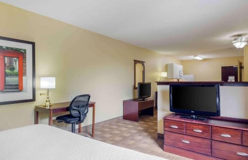 Extended Stay America - Providence - West Warwick