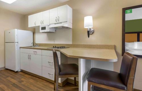 Extended Stay America Suites - Washington, DC - Tysons Corner