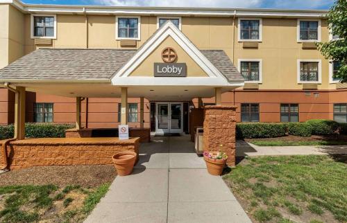 Extended Stay America Suites - Chicago - Gurnee