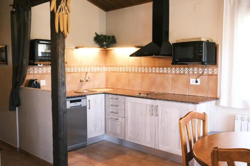 Casa Rural Graner - Accommodation - Sant Llorenc de Morunys