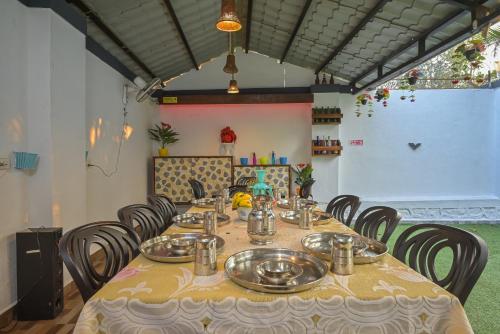 Food and beverages, Great Escape Villa by Tropicana Stays in Lonavala