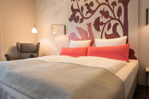1 queen bed