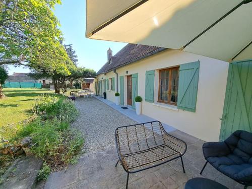 Longère 8 couchages. (Longere 8 couchages.) in Saint-Julien-Du-Sault