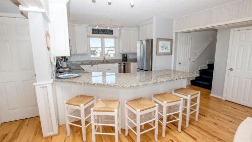 OCEANFRONT, Private Pool, Ocean Views, Close to Beach Access! OS3Q, Banana Wind, Corolla (foto 10)