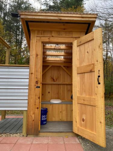 Sweet Retreat and Yurt Farm in New Ipswich, USA