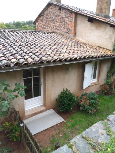 Chez Danièle et Jean-Pierre (Chez Daniele et Jean-Pierre) in Saint-Julien (Rhone-Alpes)