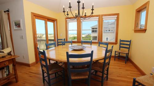 Semi-Oceanfront, Close to Beach, Private Pool, Pool Table, OS5Q, Olympus, Corolla (foto 10)