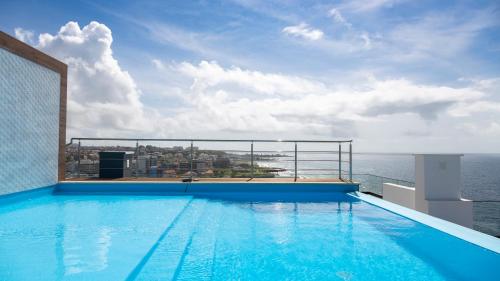3 bdr aprt, amazing seaview, rooftop pool - LCGR, Praia (Foto 5)