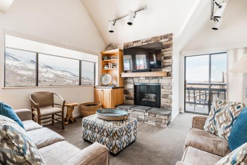 3 Bedroom Condominium #32 room in The Loft at Mountain Village by All Seasons Resort Lodging