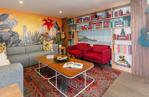 Lobby, The Wayfarer San Diego in Pacific Beach