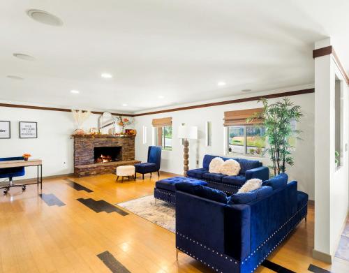 Luxury Executive Home in Redlands, USA