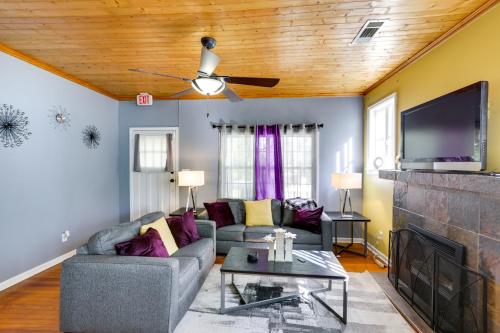 Spacious Albany Retreat Near Flint River Trail! in Albany, USA