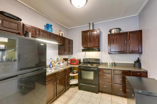Spacious Albany Retreat Near Flint River Trail! in Albany, USA