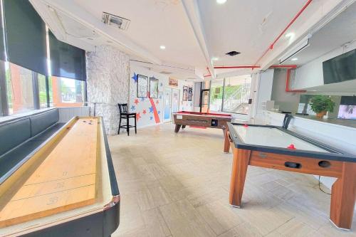 Recreational facilities, Fort Lauderdale Beach Resort near Galleria