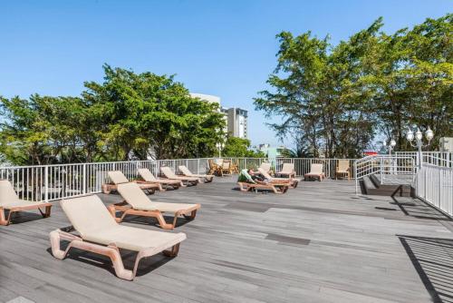 Fort Lauderdale Beach Resort near Galleria