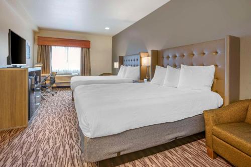 Queen Room with Two Queen Beds