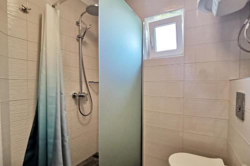 Apartments by the sea Silo, Krk - 21922, Šilo (photo 4)