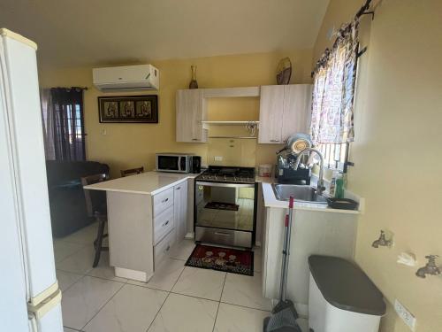 Finest Accommodation Phoenix Park Lot 1317 Phase 4 Portmore St Catherine