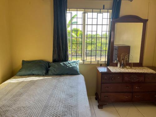 Finest Accommodation Phoenix Park Lot 1317 Phase 4 Portmore St Catherine