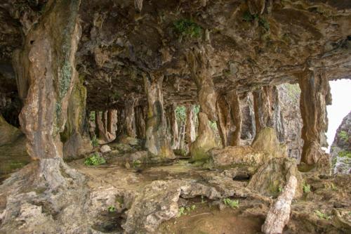 Nearby attraction, RURUTU - Are Itimaana Fare in Austral Islands
