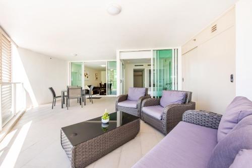 Lanai Riverside Apartments photo 1