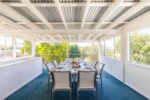 Facilities, 23 Lentara St - pet friendly, air con, Wi-Fi, boat parking in Fingal Bay