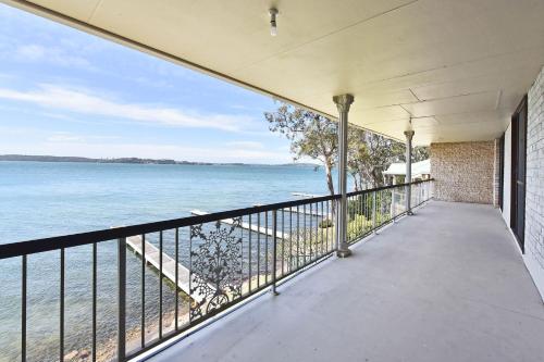 New Property Silverwater Serenity Shores Absolute Waterfront On The Lake