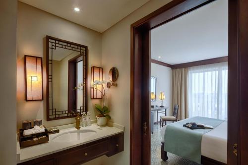 504345905 Wyndham Garden Hoi An Cua Dai Beach