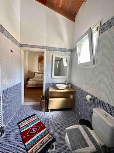 Mountain side oasis with view and pool