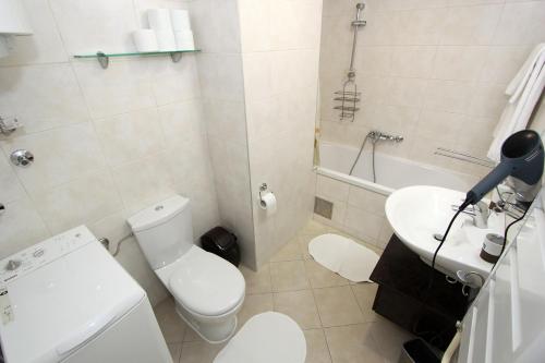 New Belgrade Apartments - image 12