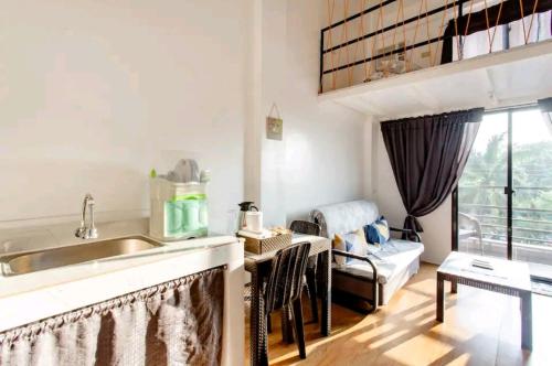 Kua's Pad
