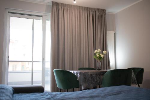 E-Twelve Apartment, Naples (photo 9)