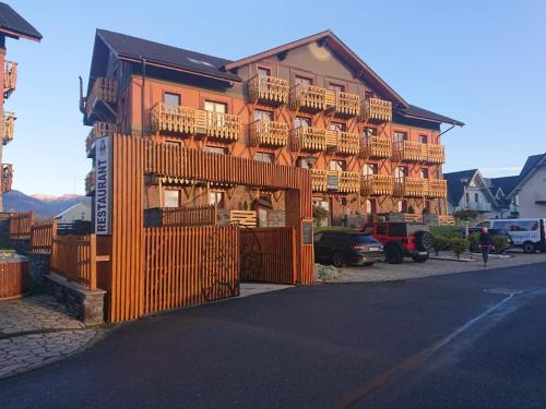 B&B Großlomnitz - Apartmán Nazlly - Bed and Breakfast Großlomnitz