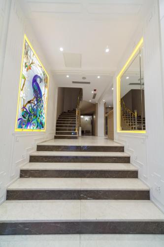 Belmond hotel - image 2