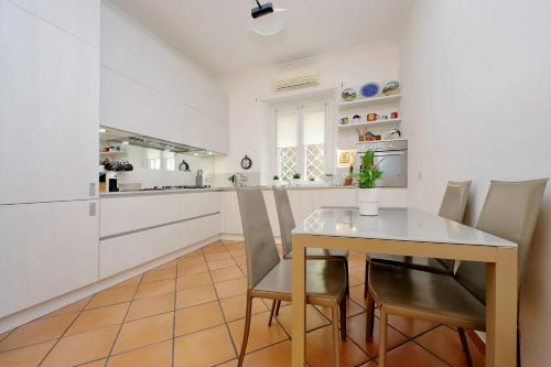 suity I cozy anglona apartment, Rome (photo 10)