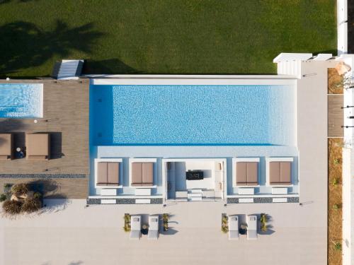 Asea Villa, Spectacular right-on-the-beach Retreat, By ThinkVilla