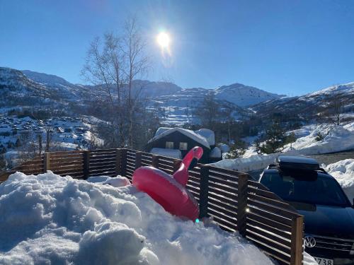 Moderne hytte i Svandalen, Sauda - nær skisenter og natur