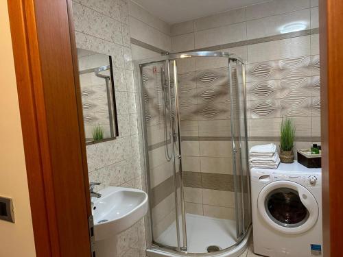 Luxury condo in Tirana, Tirana (photo 9)