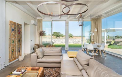  Stunning Home In Ragusa in Ragusa