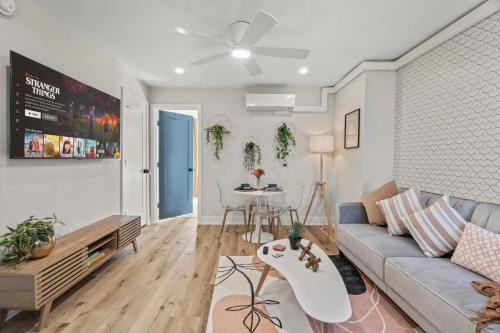 E Passyunk Ave 1 BR Gem - Prime Location!