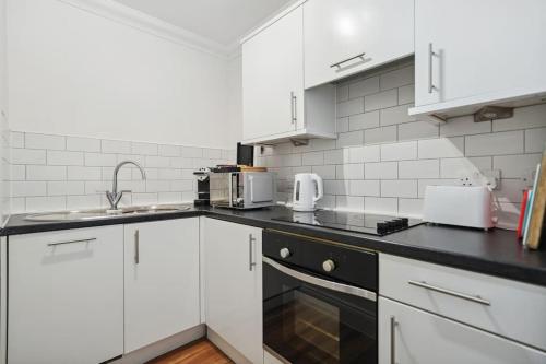 (G2) Central 1 Bed Blythswood Flat, Glasgow (Foto 3)