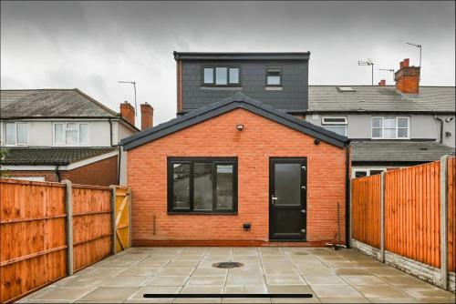 Exterior view, The Little Oaks House in Handsworth Wood