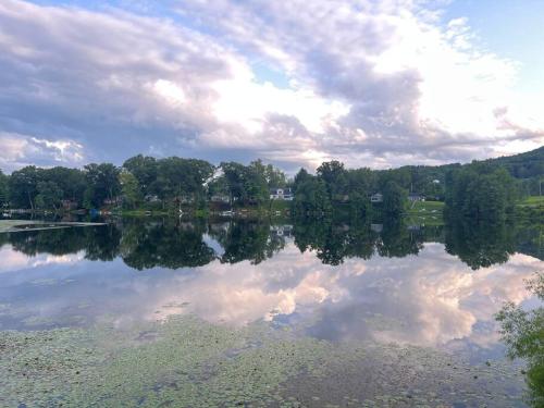 Lake View Retreat in Sandgate